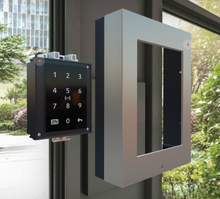Load image into Gallery viewer, Santa Cruz Video Security LLC - Image - 2N IP Verso Touch Display Module - disassambled
